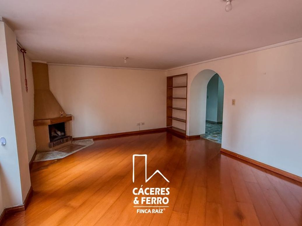 Apartamento de 3 alcobas en venta en Rincon Del Chicó, Bogotá, 198 m² · foto 8 de 20