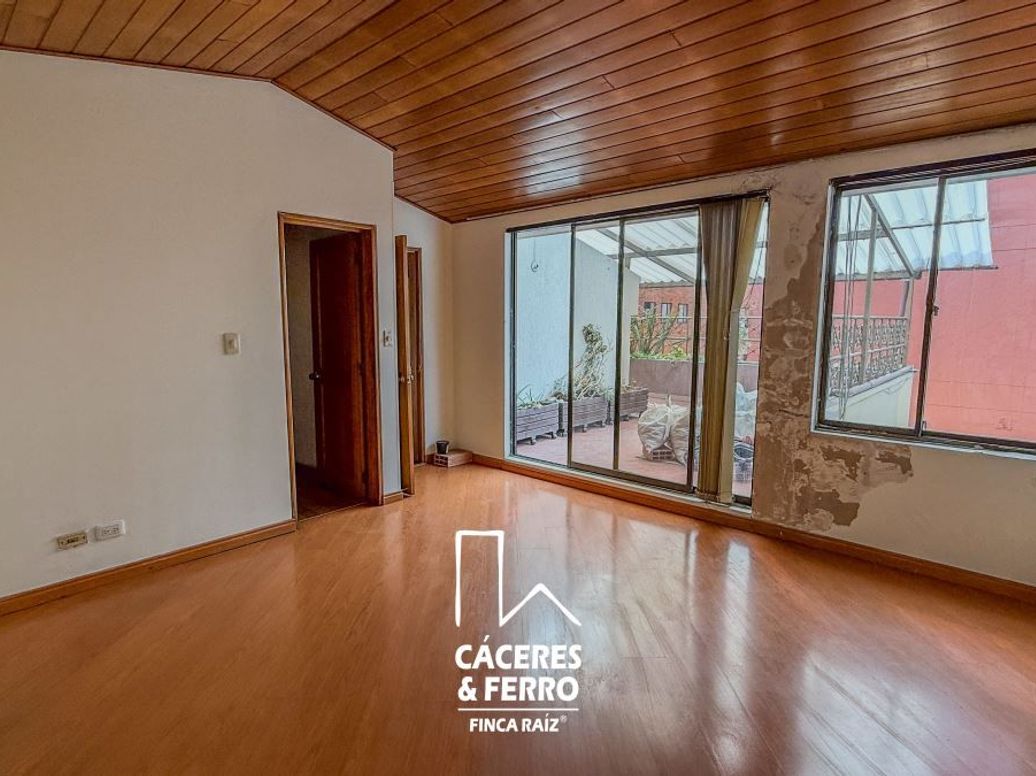 Apartamento de 3 alcobas en venta en Rincon Del Chicó, Bogotá, 198 m² · foto 19 de 20