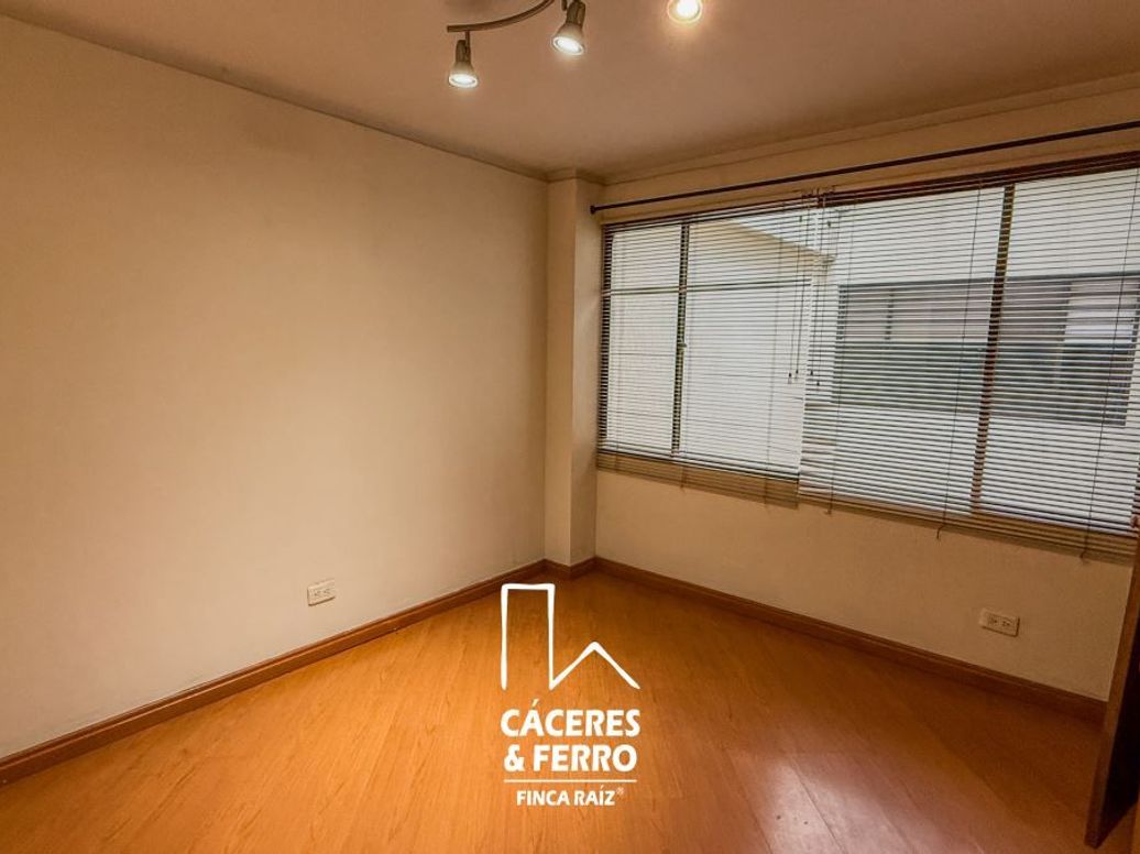 Apartamento de 3 alcobas en venta en Rincon Del Chicó, Bogotá, 198 m² · foto 10 de 20