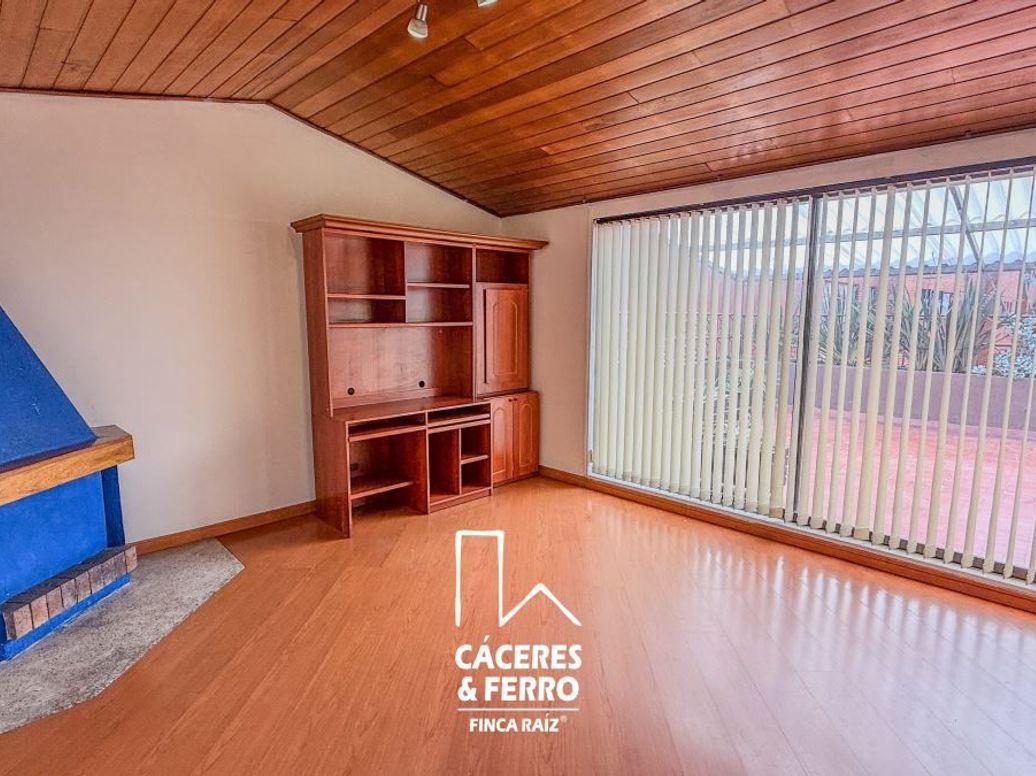 Apartamento de 3 alcobas en venta en Rincon Del Chicó, Bogotá, 198 m² · foto 17 de 20