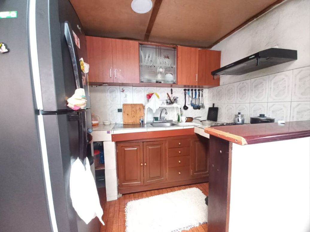 Casa de 7 alcobas en venta en Brasil, Bogotá, 225 m² · foto 14 de 20