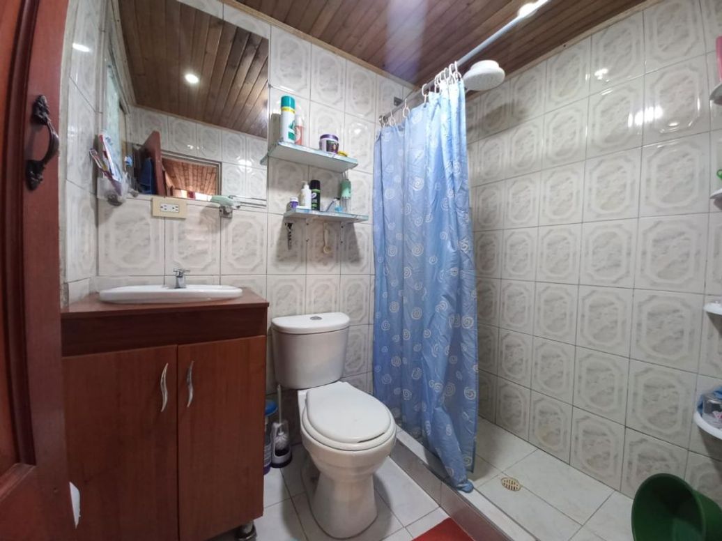 Casa de 7 alcobas en venta en Brasil, Bogotá, 225 m² · foto 20 de 20