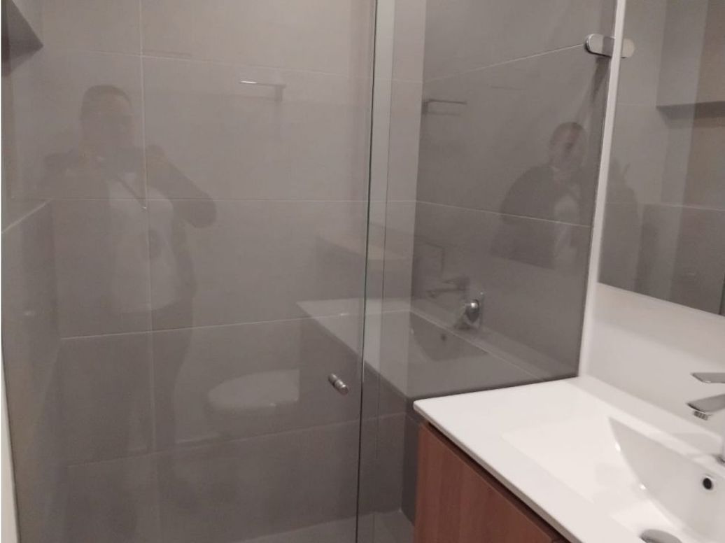 Apartamento de 2 alcobas en venta en Salitre Greco, Bogotá, 62 m² · foto 10 de 20