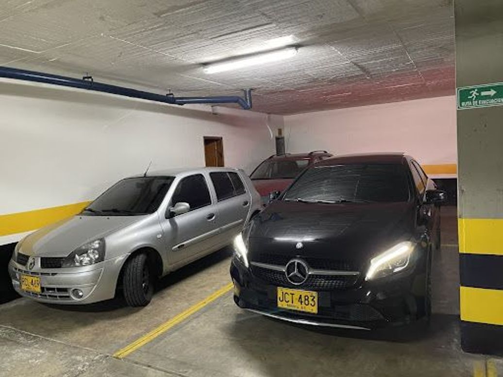 Apartamento de 2 alcobas en venta en Colina Campestre, Bogotá, 115 m² · foto 15 de 19