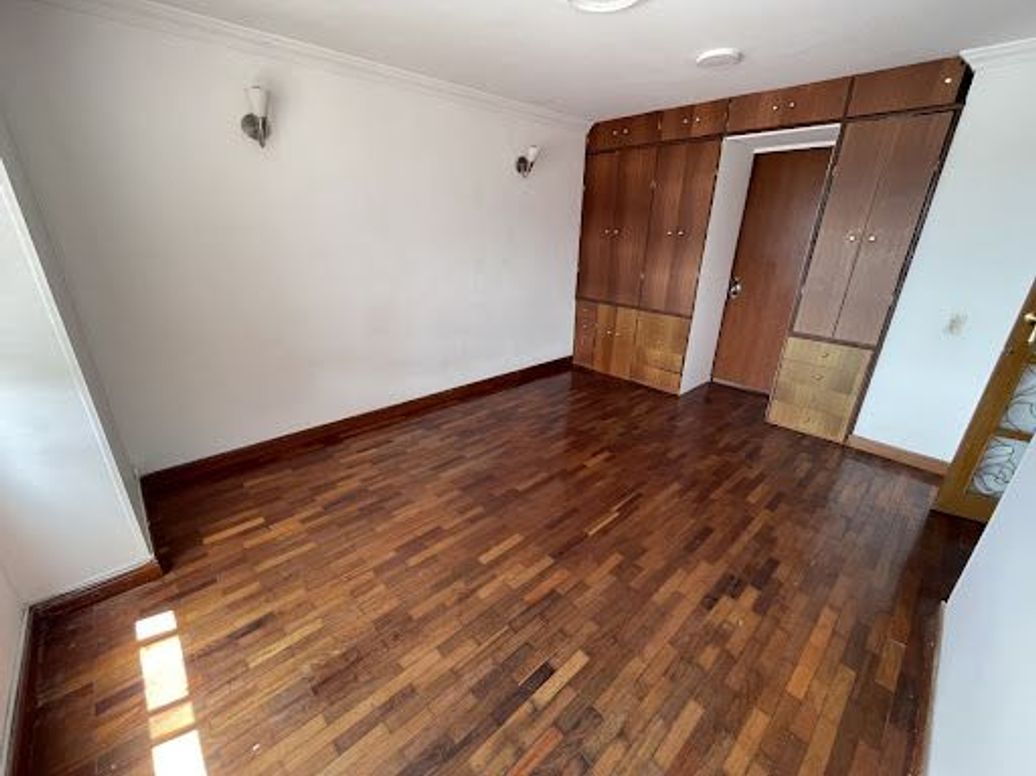 Apartamento de 2 alcobas en venta en Colina Campestre, Bogotá, 115 m² · foto 12 de 19
