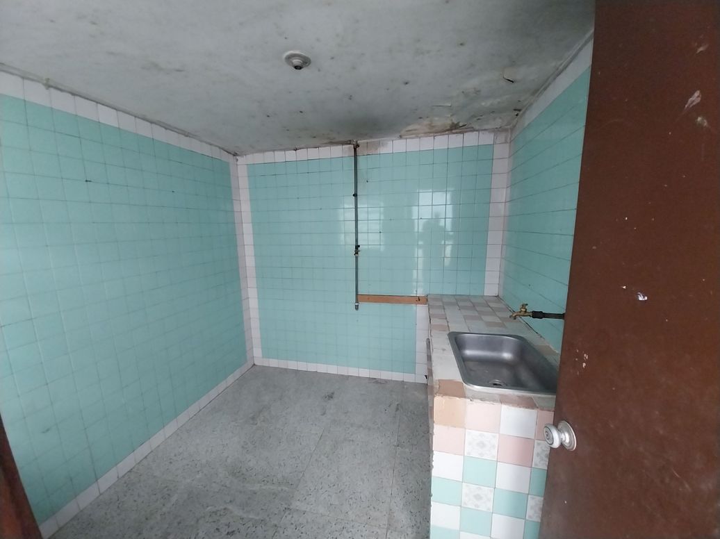 Casa de 6 alcobas en venta en Las Ferias Occidental, Bogotá, 182 m² · foto 6 de 17