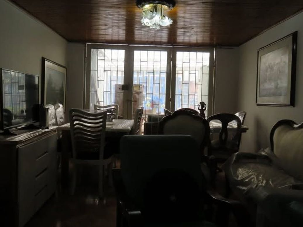 Casa de 6 alcobas en venta en Santa María Del Lago, Bogotá, 266 m² · foto 3 de 16