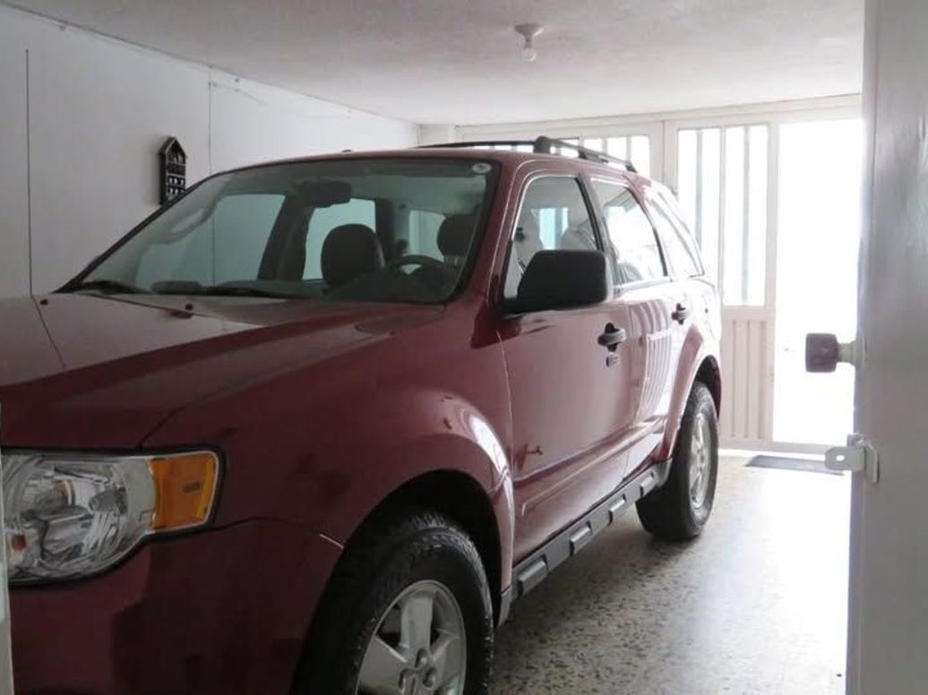 Casa de 6 alcobas en venta en Santa María Del Lago, Bogotá, 266 m² · foto 2 de 16