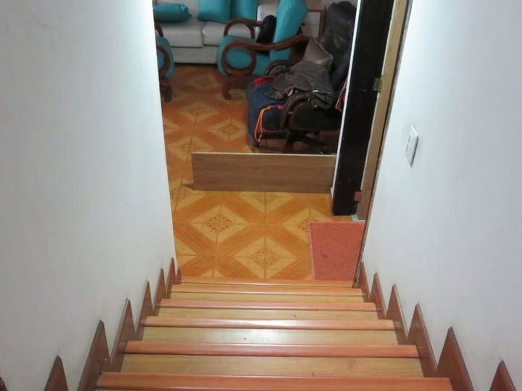 Casa de 6 alcobas en venta en Santa María Del Lago, Bogotá, 266 m² · foto 9 de 16