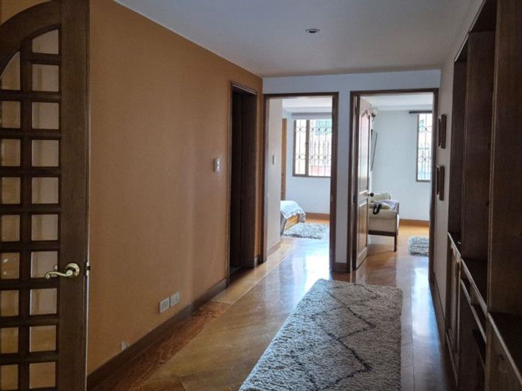 Apartamento de 3 alcobas en venta en Club De Los Lagartos, Bogotá, 127 m² · foto 10 de 20