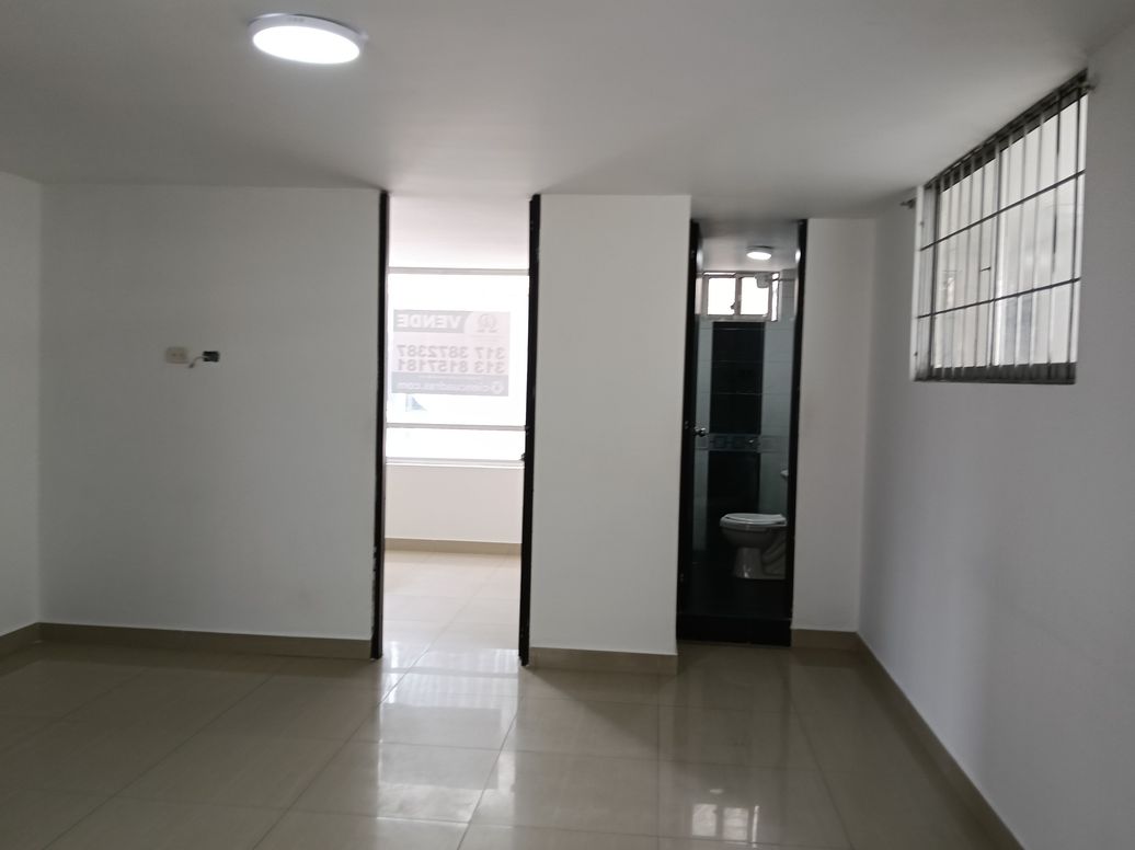 Apartamento de 2 alcobas en venta en Libertador, Bogotá, 50 m² · foto 3 de 6