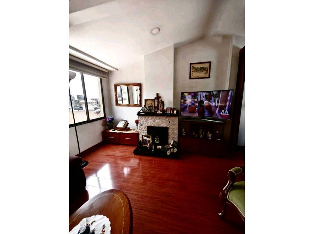 Apartamento en venta en Quinta Paredes, Bogotá · foto 7 de 20