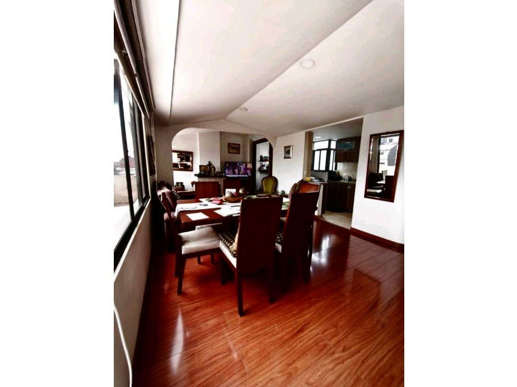 Apartamento en venta en Quinta Paredes, Bogotá · foto 8 de 20