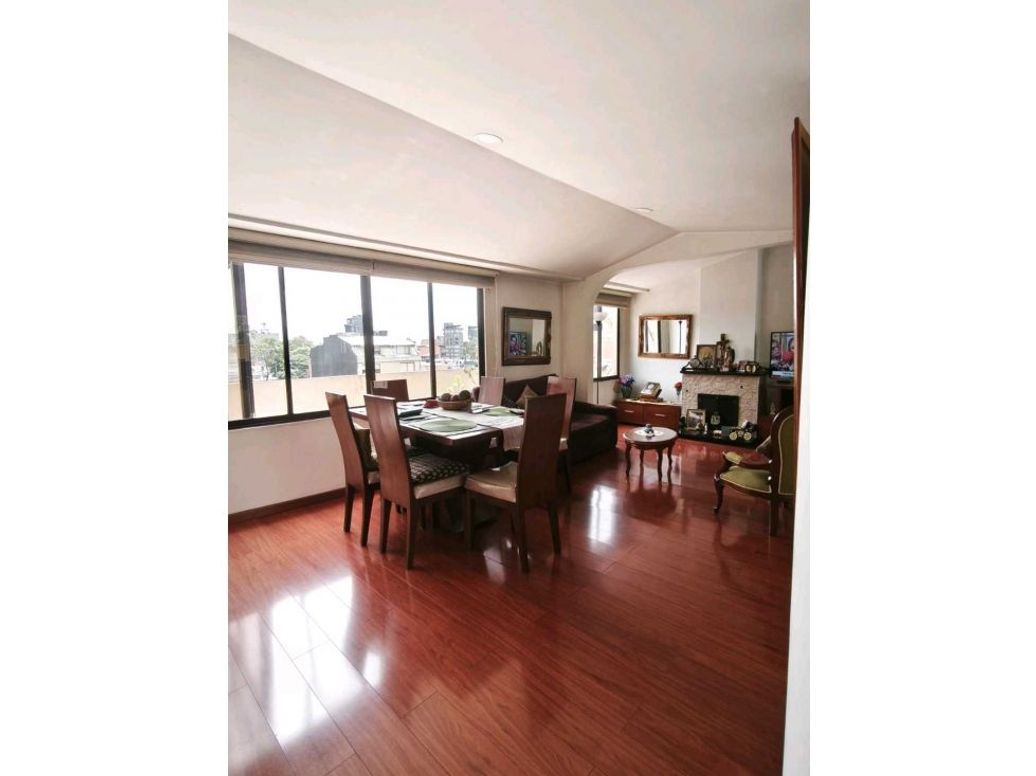 Apartamento en venta en Quinta Paredes, Bogotá · foto 9 de 20
