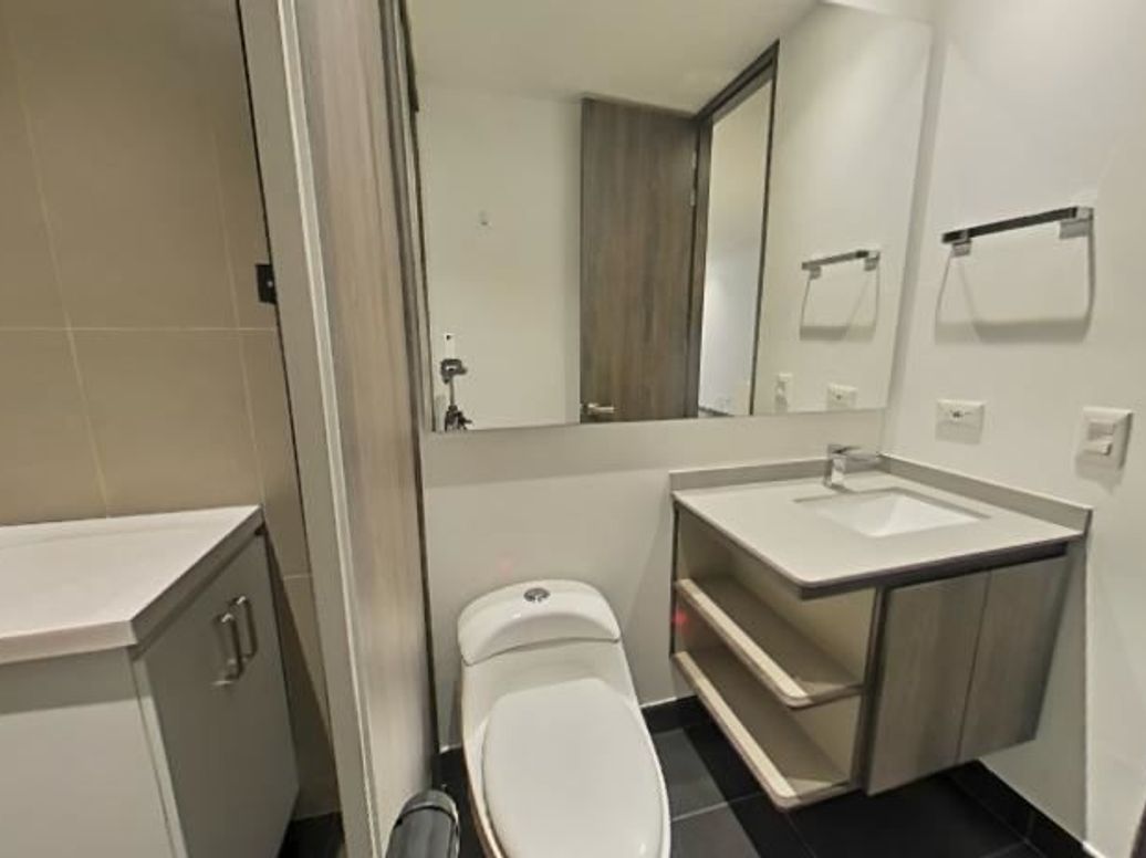 Apartamento de 1 alcoba en venta en Chicó Norte, Bogotá, 42 m² · foto 5 de 20