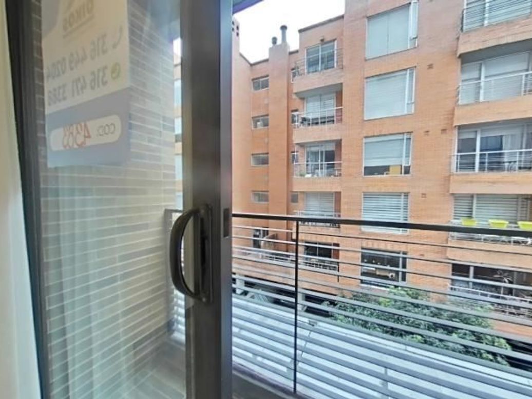 Apartamento de 1 alcoba en venta en Chicó Norte, Bogotá, 42 m² · foto 7 de 20