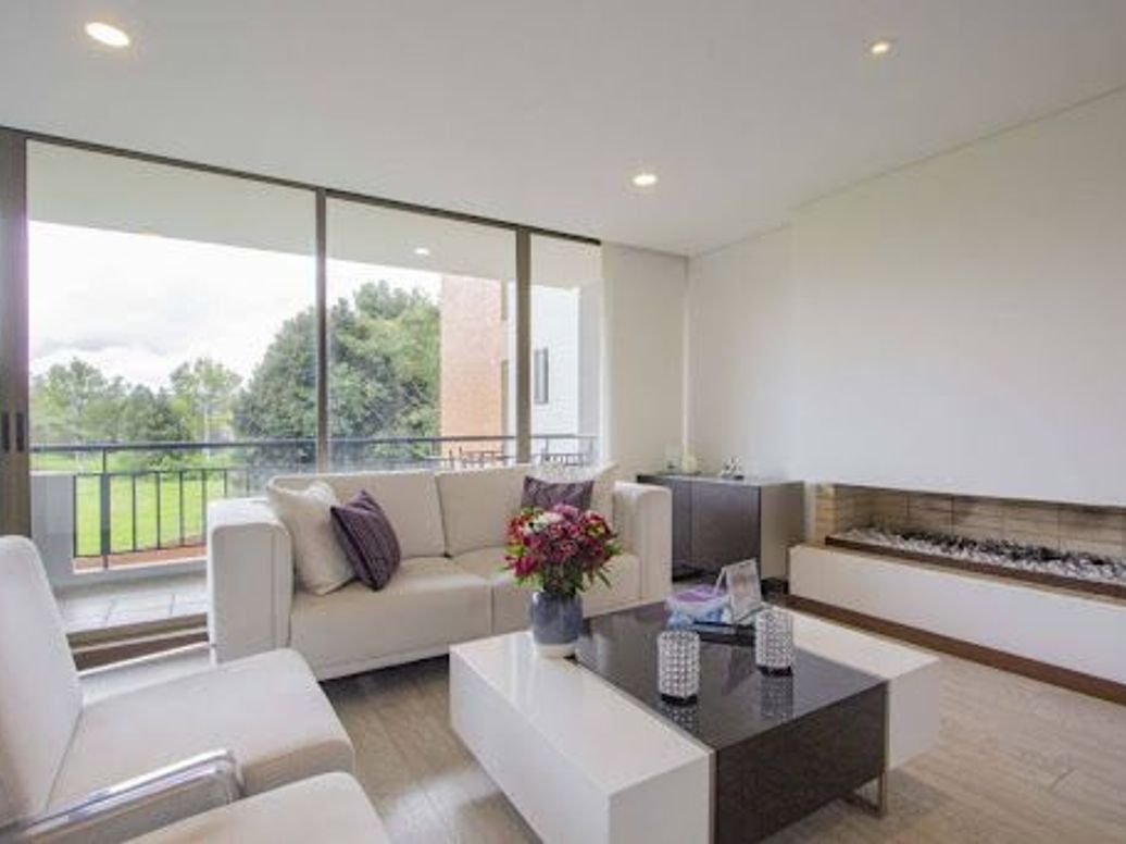 Apartamento de 3 alcobas en venta en Arrayanes, Bogotá, 141 m² · foto 3 de 20