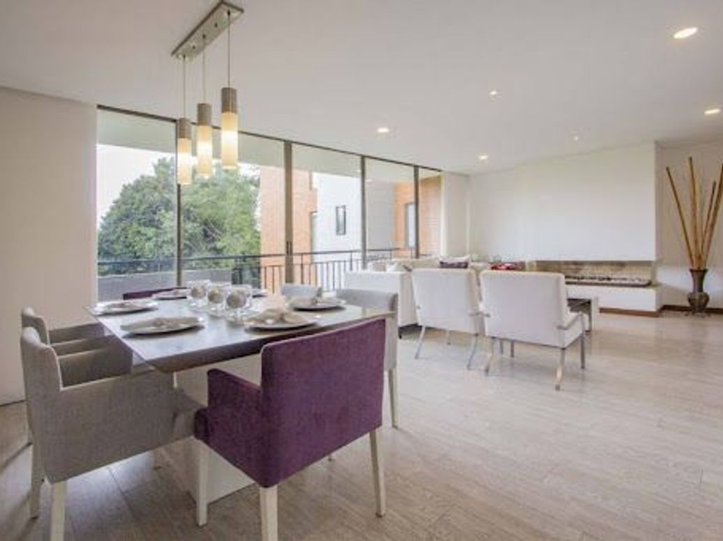 Apartamento de 3 alcobas en venta en Arrayanes, Bogotá, 141 m² · foto 5 de 20