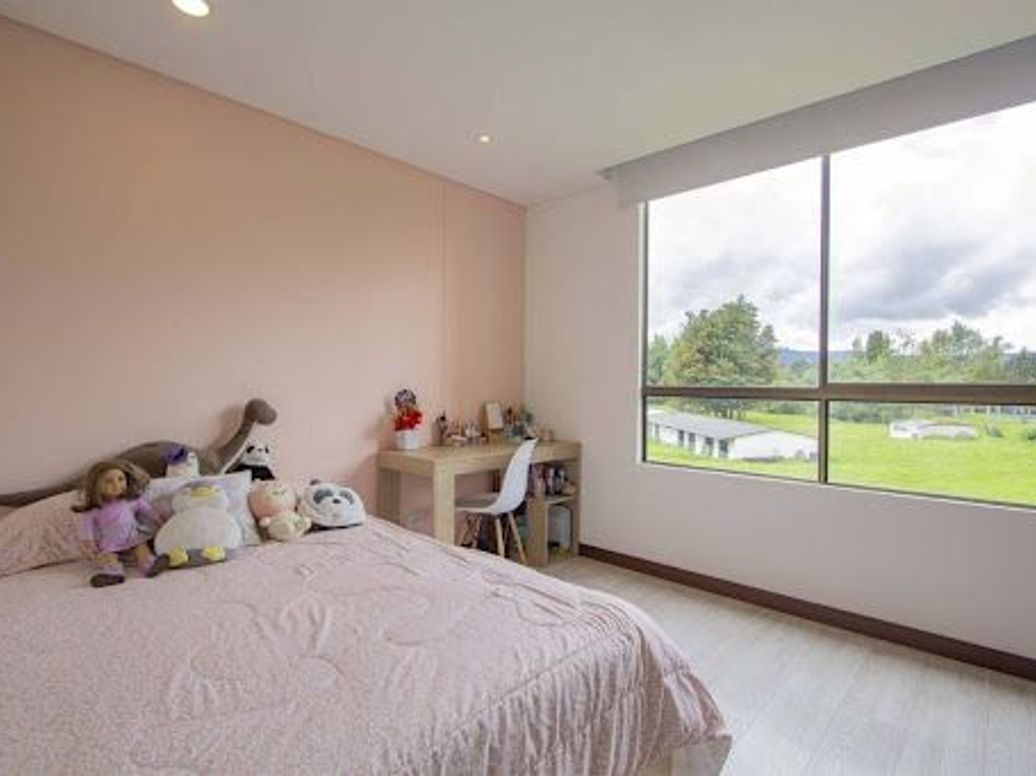 Apartamento de 3 alcobas en venta en Arrayanes, Bogotá, 141 m² · foto 18 de 20
