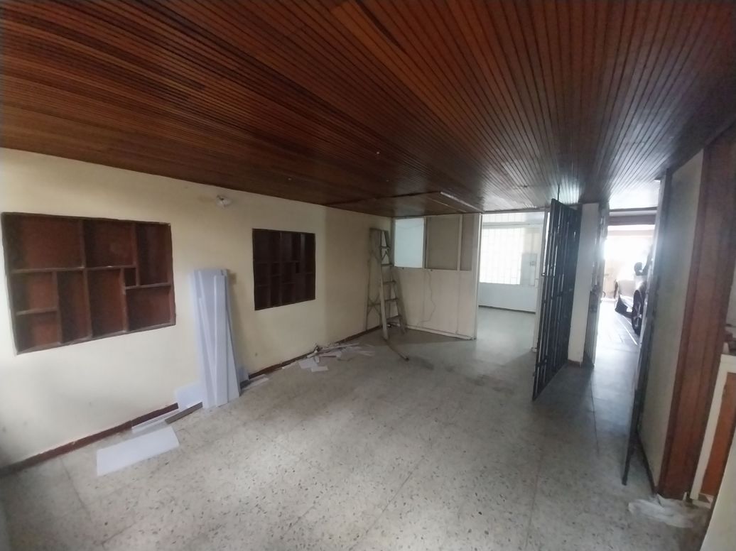 Casa en venta en La Clarita, Bogotá · foto 8 de 13
