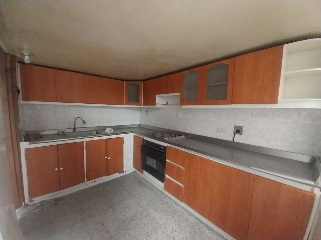Casa en venta en La Clarita, Bogotá · foto 7 de 13