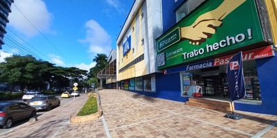 Codigo interno 13732, Ubicado en el Barrio Hipodromo Local en venta ¡Descubre el local perfecto para tu negocio! Esta propiedad de 50 metros cuadrados es una oportunidad única para aquellos que buscan un lugar para desarrollar su negocio. Cuenta con: Dos espacios, unidad sanitaria, mezanine epacio abierto, lo que lo hace ideal para cualquier tipo de actividad comercial. ¡No pierdas esta oportunidad y comienza a construir tu futuro! El valor de la administración $ 600.000.