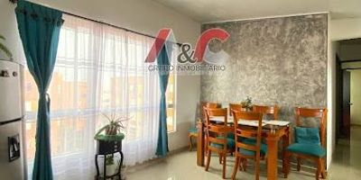 Ayc grupo inmobiliario presenta en venta este elegante y funcional apartamento ubicada en el conjunto alejandria real 5. el inmueble se destaca por sus excelentes condiciones y distribución, ofreciendo, 3 habitaciones con excelente iluminación natural, 2 baños con acabados modernos, sala-comedor de generosas proporciones ideal para compartir en familia, cocina integral totalmente equipada con mobiliario en perfecto estado, closets en las habitaciones, ventilación y luminosidad natural en todos los espacios, estudio para aquellas personas que trabajan desde casa, además, la propiedad goza de una ubicación estratégica, con vista interior, con fáciles vías de acceso y cercanía a instituciones educativas, supermercados, parques, zonas verdes, iglesias y más servicios esenciales.¡una excelente oportunidad para establecer tu nuevo hogar en un entorno tranquilo y cerca a la naturaleza! contáctanos para más información y agenda tu visita personalizada