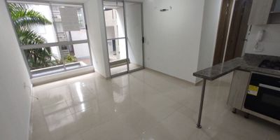 Descubre este encantador apartamento de 3 habitaciones y 2 baños, con una superficie de 74 metros cuadrados en . Ubicado en una zona tranquila y bien comunicada, este inmueble ofrece un ambiente acogedor y funcional para toda la familia. Con una distribución óptima que maximiza el espacio, cada rincón ha sido cuidadosamente diseñado para brindar comodidad y estilo. La luminosidad y amplitud de sus estancias crean un ambiente cálido y acogedor, ideal para disfrutar de momentos inolvidables. No pierdas la oportunidad de hacer de este lugar tu nuevo hogar. ¡Ven a visitarlo y enamórate de sus encantos!.