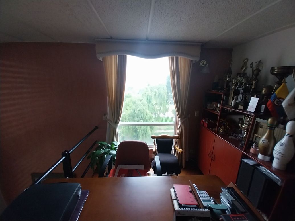 Apartamento de 3 alcobas en venta en Cr Praderas De Fontibon Et. Iv, Bogotá, 80 m² · foto 10 de 18