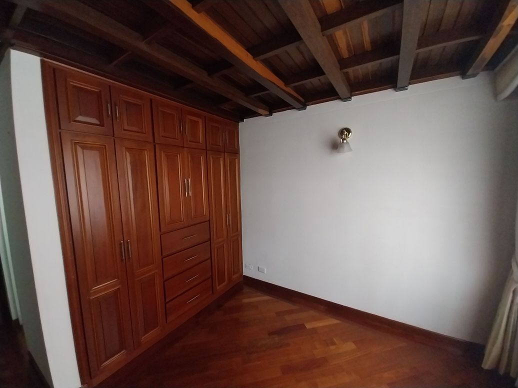 Apartamento de 3 alcobas en venta en Cr Praderas De Fontibon Et. Iv, Bogotá, 80 m² · foto 7 de 18