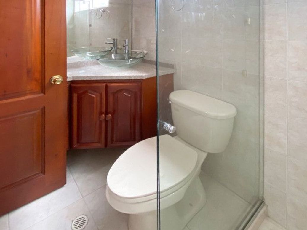 Apartamento de 3 alcobas en venta en Chicó Norte, Bogotá, 121 m² · foto 14 de 18