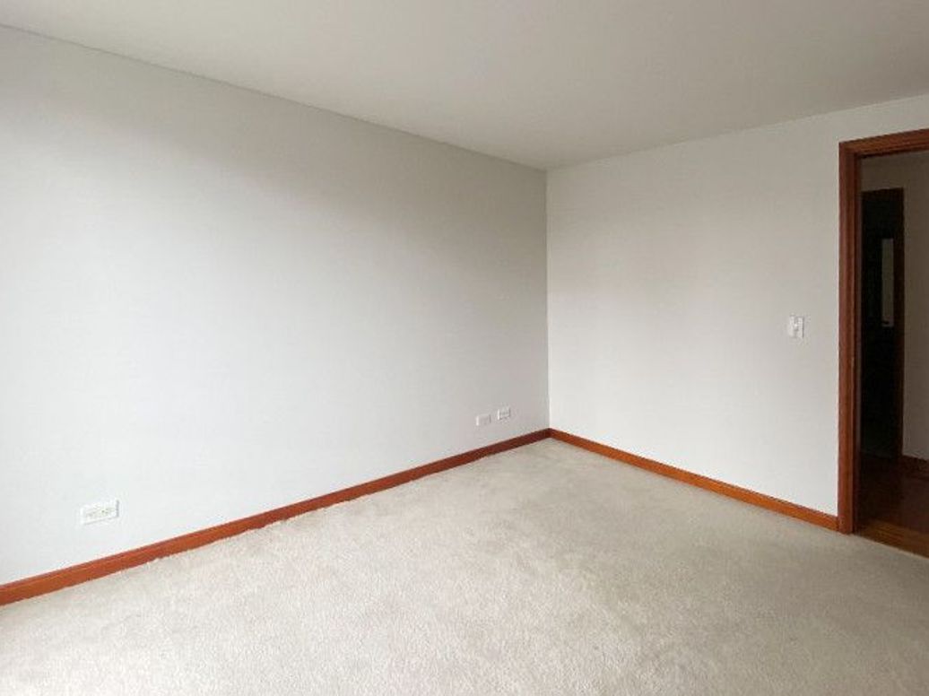 Apartamento de 3 alcobas en venta en Chicó Norte, Bogotá, 121 m² · foto 7 de 18