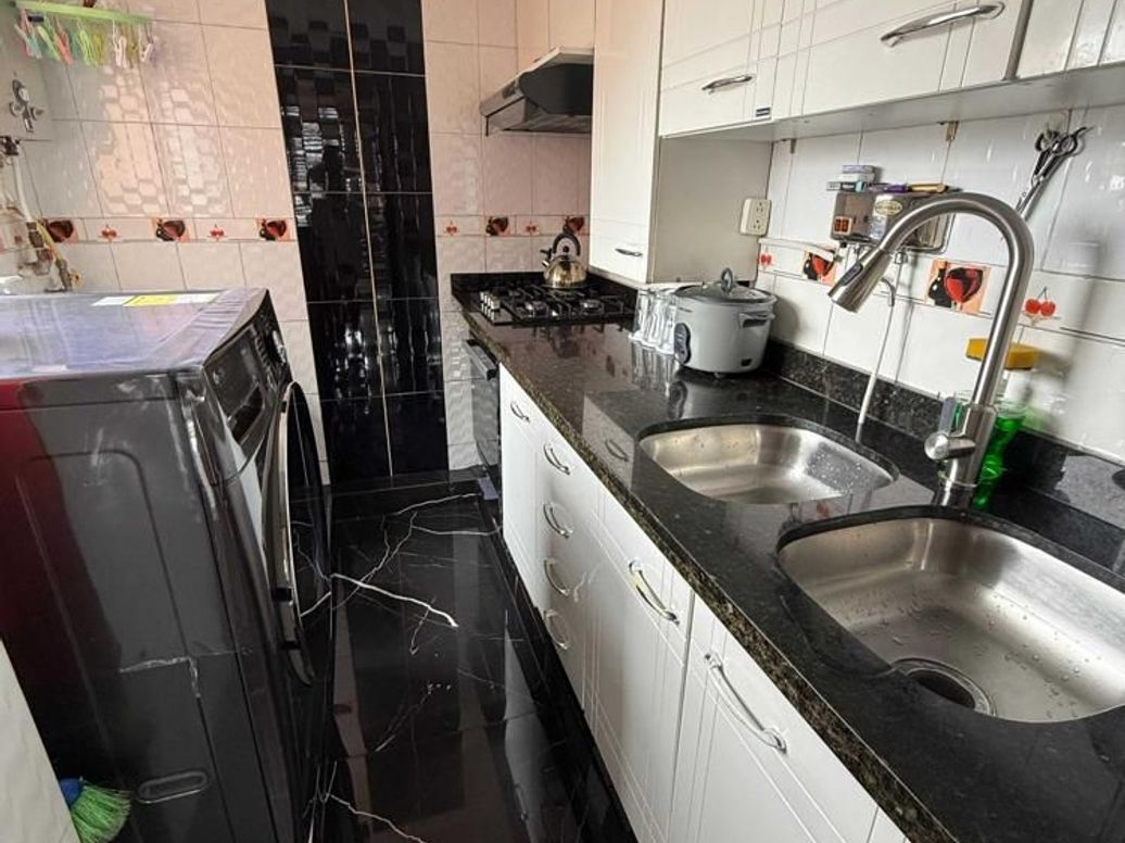Apartamento de 3 alcobas en venta en La Fraguita, Bogotá, 52 m² · foto 14 de 19