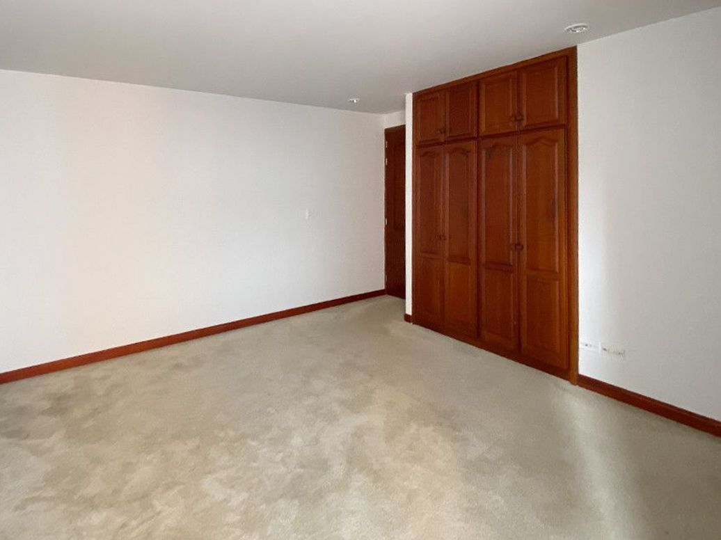 Apartamento de 3 alcobas en venta en Chicó Norte, Bogotá, 121 m² · foto 17 de 19