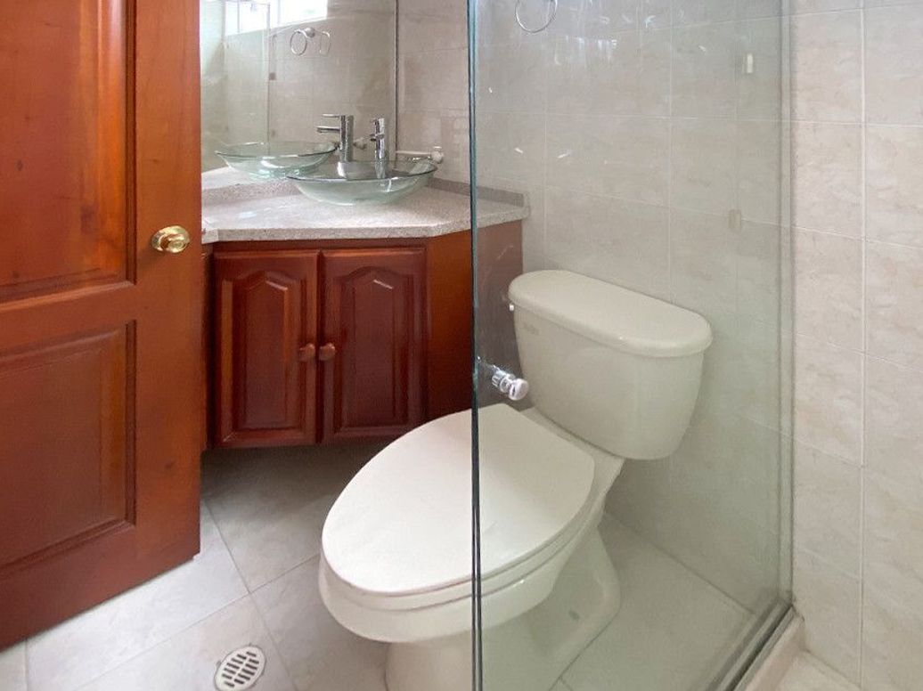 Apartamento de 3 alcobas en venta en Chicó Norte, Bogotá, 121 m² · foto 15 de 19
