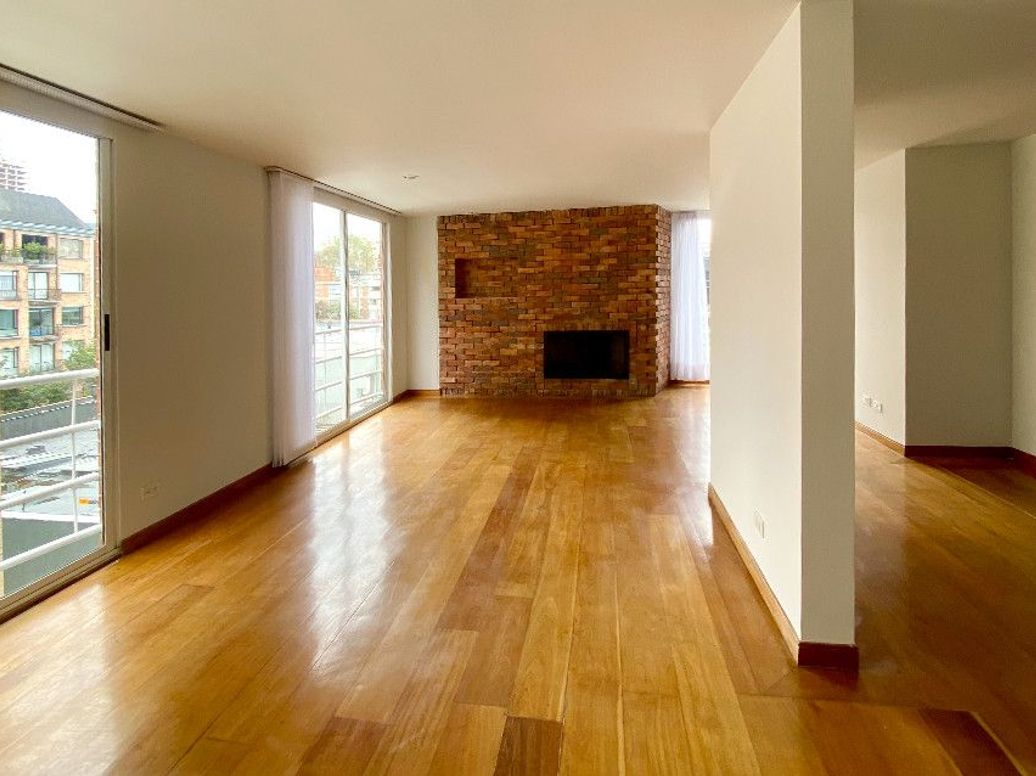 Apartamento de 3 alcobas en venta en Chicó Norte, Bogotá, 121 m² · foto 6 de 19
