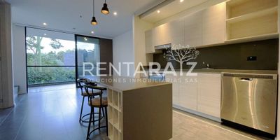 Descubre la elegancia y comodidad en este exclusivo apartamento de 1 habitación y 2 baños. Con 76 metros cuadrados, este espacio ofrece un ambiente acogedor y funcional. Además, cuenta con 2 parqueaderos para tu conveniencia. Ubicado en una zona privilegiada, este inmueble es ideal para quienes buscan calidad de vida y estilo. ¡Haz de este lugar tu nuevo hogar!