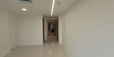 Consultorio en arriendo en Medellín, Antioquia. Ubicado en el barrio SIMESA, en la Torre Médica Comedal, oficina 1206. Este espacio de 38 m² cuenta con un baño y un parqueadero privado. Con una ubicación en Ciudad del Río (estrato 7), brinda un entorno profesional de fácil acceso a servicios y vías principales. Canon de arriendo: $4.500.000. Para agendar su visita, contáctenos vía WhatsApp, solicite que le contactemos o consulte nuestros teléfonos.