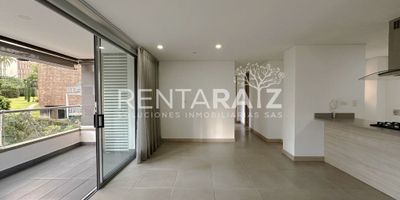 ¡Bienvenido a tu nuevo hogar en este increíble apartamento en Envigado en la loma del chocho de 3 habitaciones y 2 baños! Con 103 metros cuadrados para que disfrutes al máximo, este espacio es perfecto para ti y tu familia ya que cuenta con una unidad completa y cerca a todo, bancos, restaurantes, centros comerciales y mas. Además, cuenta con 2 parqueaderos y cuarto útil para mayor comodidad. Imagina despertar cada mañana en este acogedor lugar, con amplios espacios y una ubicación inmejorable. No pierdas la oportunidad de hacer de este apartamento tu nuevo hogar. ¡Contáctanos para más información!