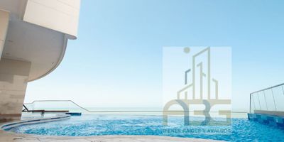 Espectacular Apartamento vista al mar, 4 habitaciones, 4 baños , sala comedor amplia, zona de labores, balcón vista el mar, cocina integral tipo americana,  2 parqueaderos, 1 depósito,
