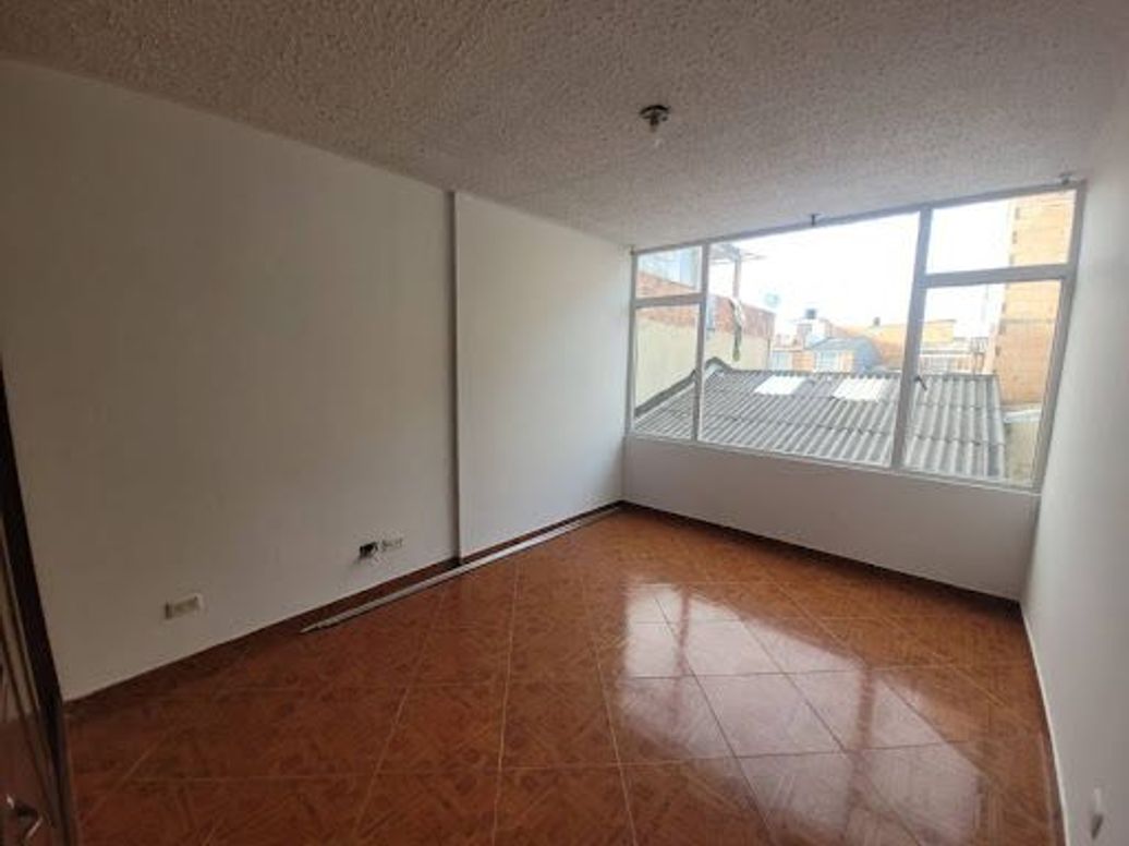 Casa de 4 alcobas en venta en Plazuelas Del Virrey, Bogotá, 56 m² · foto 14 de 20
