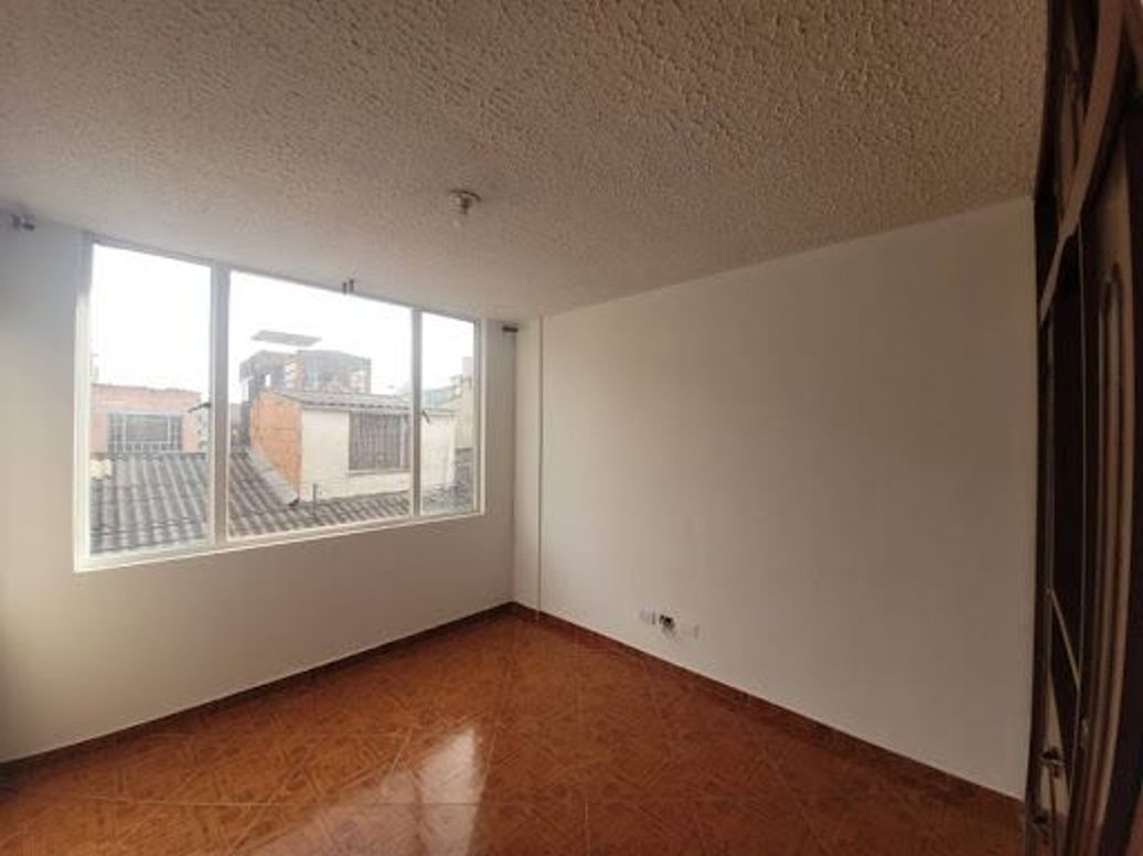 Casa de 4 alcobas en venta en Plazuelas Del Virrey, Bogotá, 56 m² · foto 16 de 20