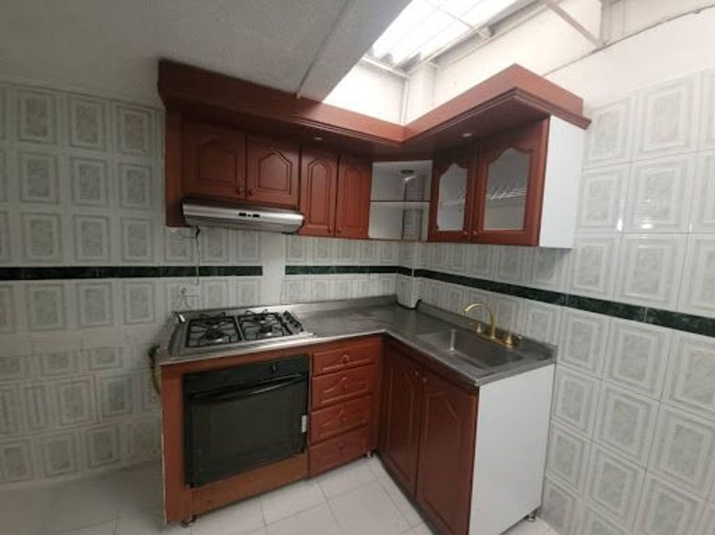 Casa de 4 alcobas en venta en Plazuelas Del Virrey, Bogotá, 56 m² · foto 6 de 20