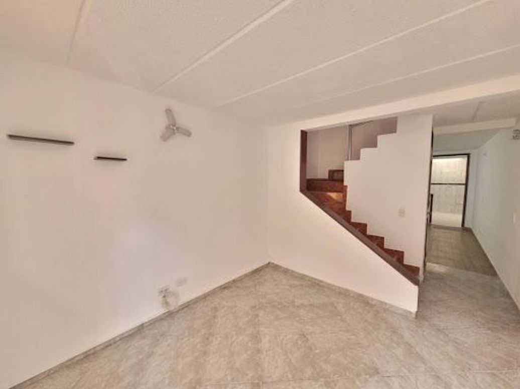 Casa de 4 alcobas en venta en Plazuelas Del Virrey, Bogotá, 56 m² · foto 3 de 20