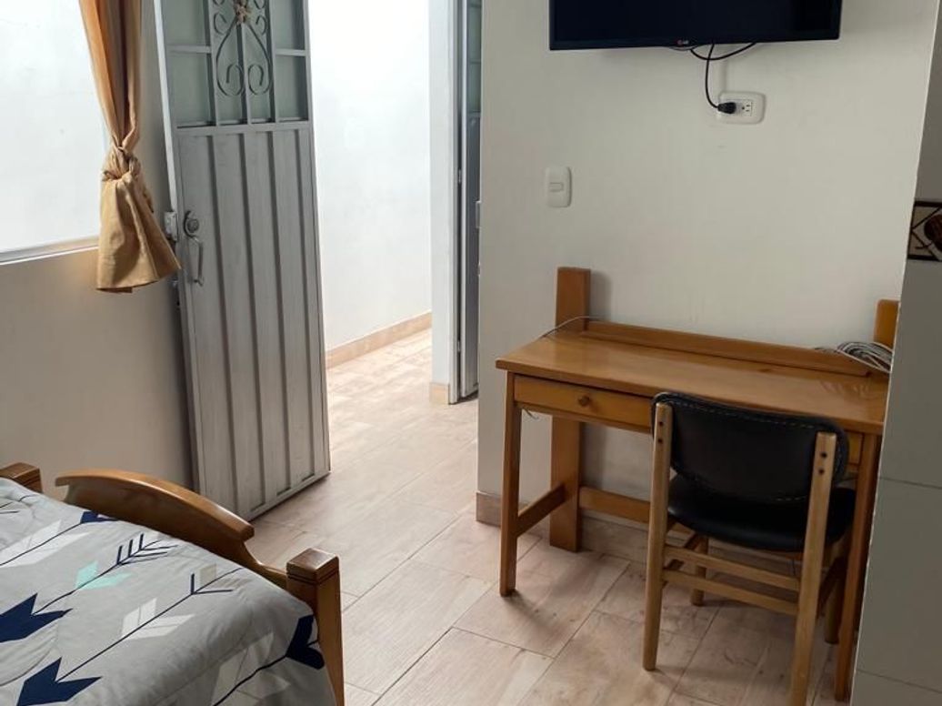Casa de 6 alcobas en venta en Doce De Octubre - Edif Parque El Salitre, Bogotá, 93 m² · foto 5 de 14