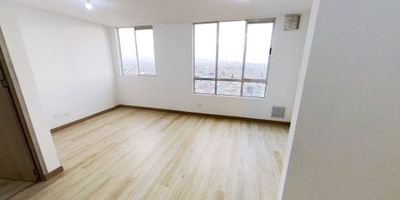 Apartamento en venta de 35 m², con vista exterior, ubicado en un piso 20, con acceso por ascensor y parqueadero comunitario. El inmueble cuenta con 1 habitación, 1 baño, sala comedor, cocina integral y zona de lavandería. Tiene piso laminado en la habitación y zona social, y cerámico en cocina y baño.

Hace parte de un conjunto residencial con salón social y vigilancia privada 24 horas, ideal para quienes buscan seguridad y tranquilidad.

Ubicado estratégicamente cerca del centro comercial Parque El Ricaurte, almacenes de cadena como Alkosto, Ara y D1, el colegio María Santa Soledad, y la Universidad Nacional Abierta y a Distancia (UNAD). Con fácil acceso a transporte público gracias a su cercanía con paraderos del SITP y vías principales como la Carrera 29 y la Calle 6.

? Recibimos todos los créditos hipotecarios.
? Te acompañamos sin costo durante todo el proceso.
¡Contáctanos y agenda tu visita hoy!
