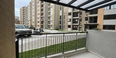 [VEN] ID HOUM: 154553

En Houm te ayudamos de forma fácil y segura. Los beneficios de comprar con nosotros:
    • Te ayudamos a conseguir financiamiento a través de una asesoría personalizada
    • Mediación y seguimiento de todo el proceso
    • Ponemos a tu disposición profesionales en notariado, registro y asesoría jurídica
¡Solo te preocupas de las firmas!

Departamento en venta, ubicado en el barrio Monseñor Alfonso Uribe Jaramillo, con una superficie construida de 48.00 m² y superficie total de 48.00 m². 

Sus principales características son:

    • 2 dormitorios
    • 1 baño
    • Admite mascotas
            
Además, el inmueble cuenta con las siguientes amenidades:

    • Ascensor

Si compras con nosotros, te brindamos asesoría personalizada durante todo el proceso.
Más que una inmobiliaria, somos Houm.
*Aplican T&C