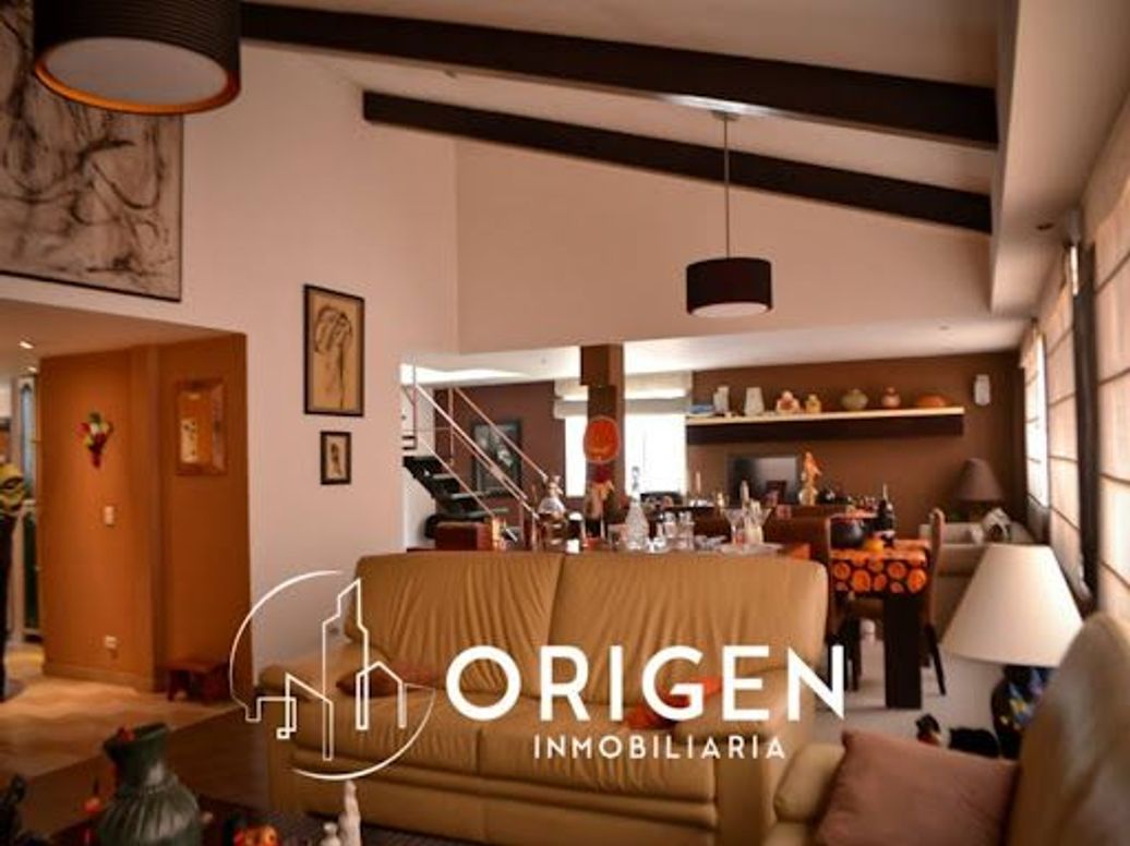 Apartamento de 3 alcobas en venta en Chico Navarra, Bogotá, 315 m² · foto 18 de 20