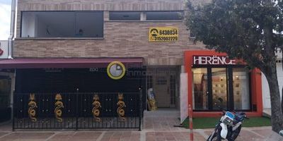 Local en arriendo en bucaramanga - cabecera, actualmente se encuentra en proceso de remodelación, con disponibilidad a finalizando junio 2025. el local cuenta con un área aproximada de 29.40 metros, 1 salón, 1 baño. ubicado en sector comercial y sobre vía principal.