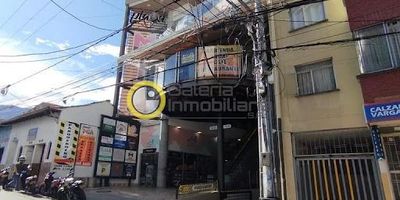  Local tipo Isla en arriendo en Floridablanca, cuenta con un área aproximada de 22.00 metros cuadrados, ubicado en centro comercial 